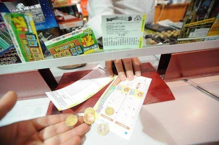 Superenalotto, la combinazione vincente di oggi 5 agosto