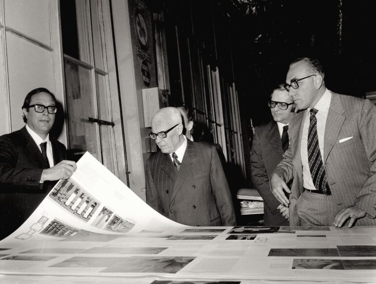 Giorgio Mondadori e Sandro Pertini archivi Mondadori AA207299
