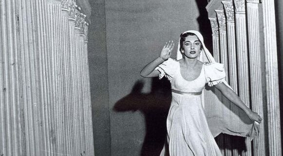 Maria Callas as Guilia e1789373683708