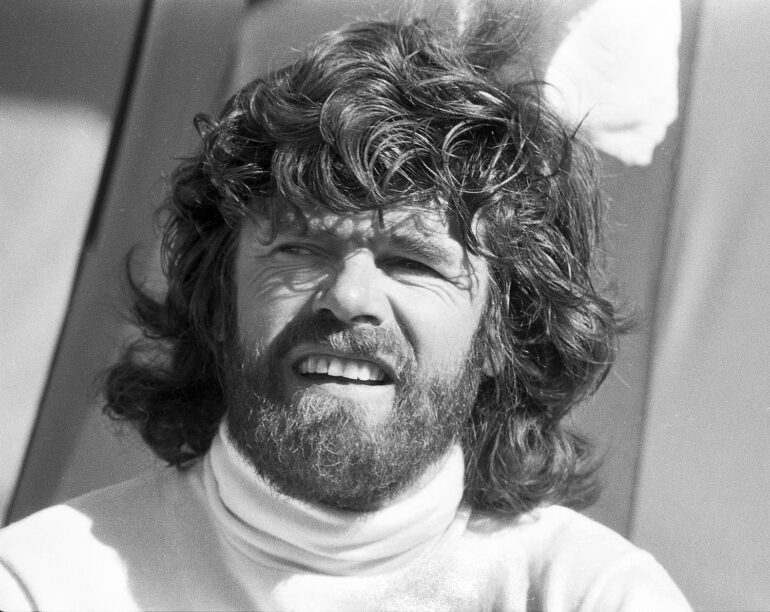 Reinhold Messner in 1985 in Pamir Mountains 07