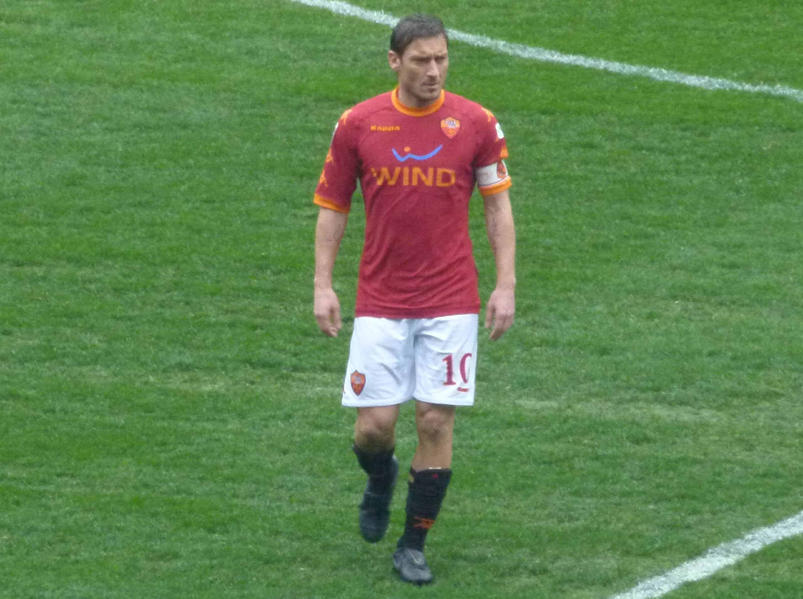 Totti 2011 scaled