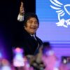 Argentina, Milei trionfa alle elezioni legislative: vittoria con oltre il 40% delle preferenze