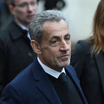 Nicolas Sarkozy esce dal carcere: sarà in libertà vigilata fino al processo d’appello