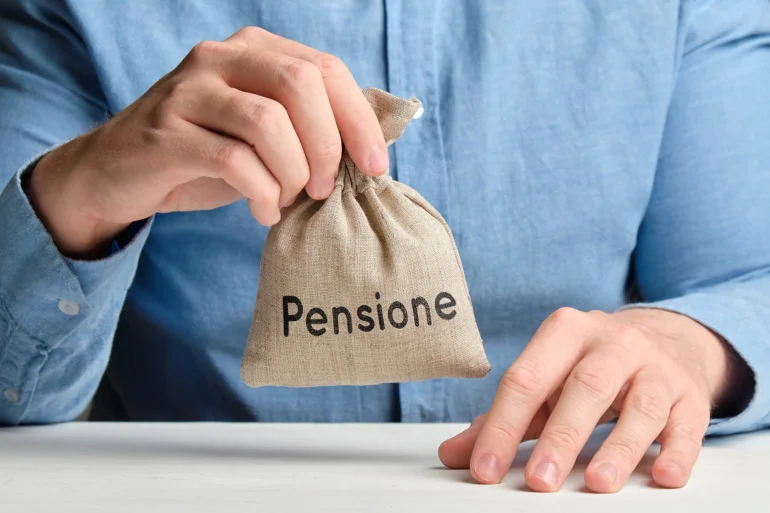 Aumento pensioni 2026 scatta l14 le simulazioni Cgil