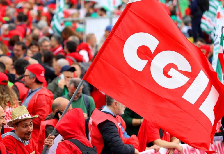 cgil manifestazione bandiera fg ipa