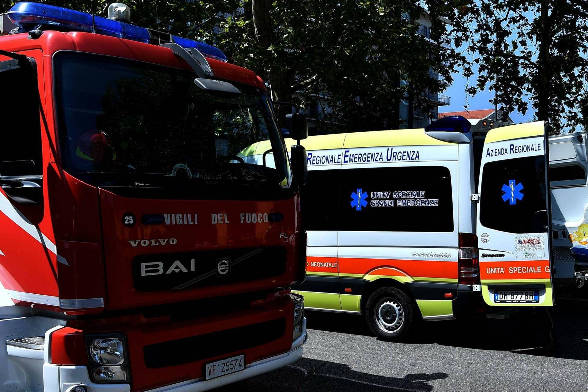 vigili fuoco ambulanza 1 fg