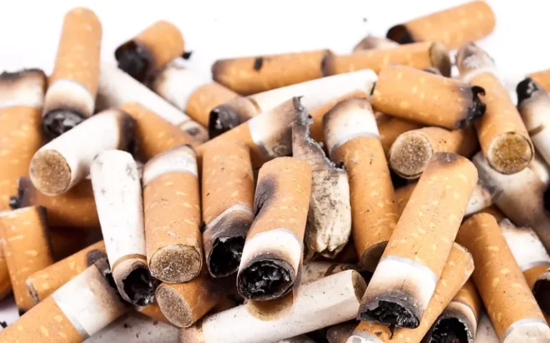 La proposta sull’aumento prezzo sigarette 5 euro raggiunge 25mila firme. Obiettivo 50mila per portarla in Parlamento.