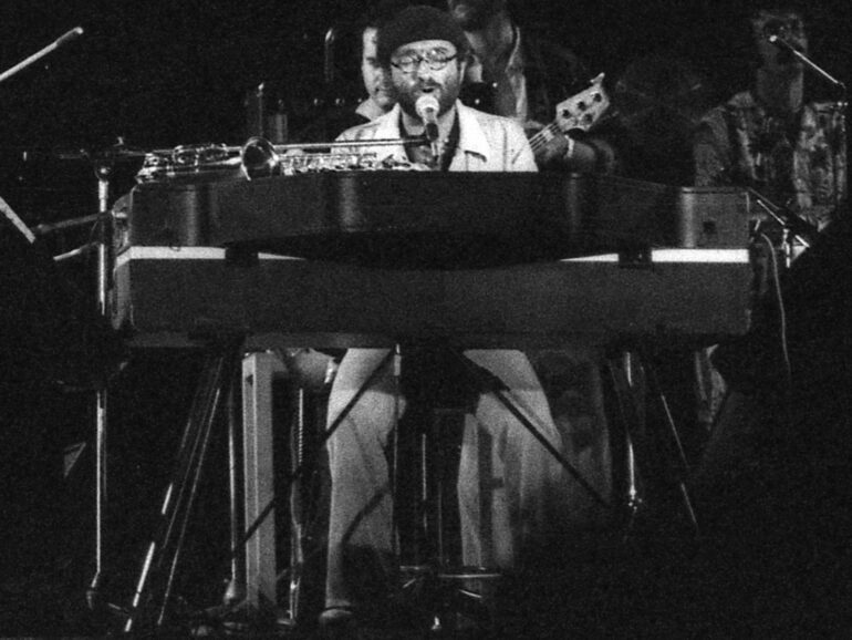 Lucio Dalla 04 crop