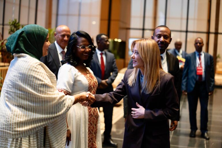 meloni africa due us