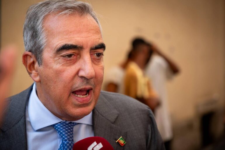 roma senatori e deputati incontro con la stampa davanti a montecitorio