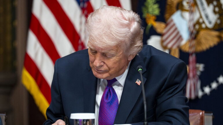 03cd0a71d0f6a8c1a9c5c1332501af94