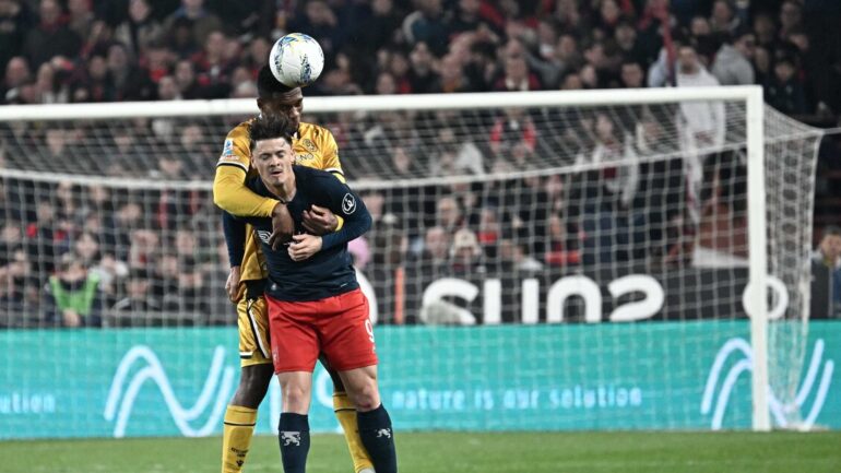 2c4cdcea3c3cf567e2bd52ad56af32f1