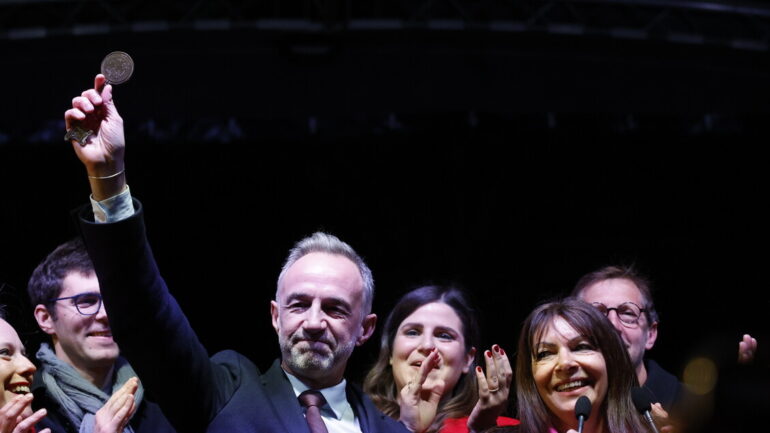 2d3565ba872357405165b44d1ccd81f5