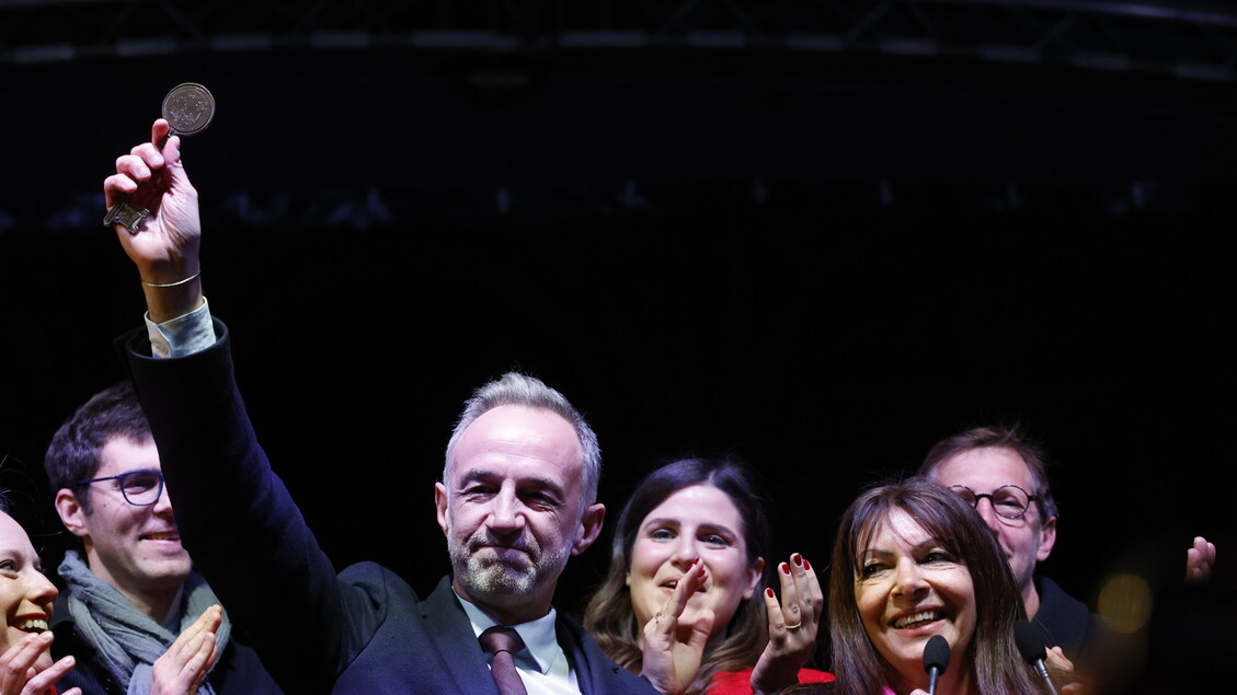 2d3565ba872357405165b44d1ccd81f5