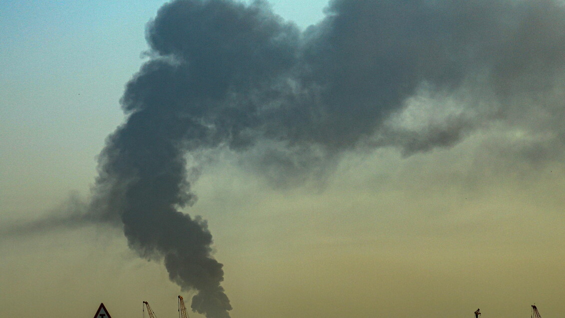 Esplosioni a Dubai e Doha dopo l’allerta missili