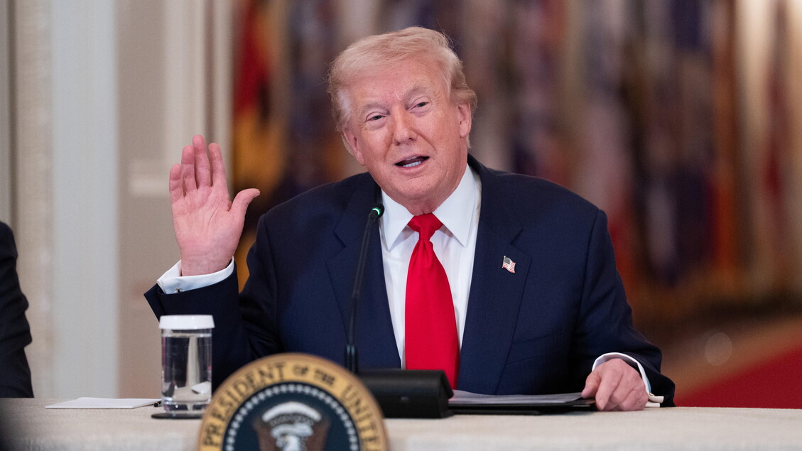 Trump, ‘rinunceremo ad alcune sanzioni per le turbolenze sul petrolio’