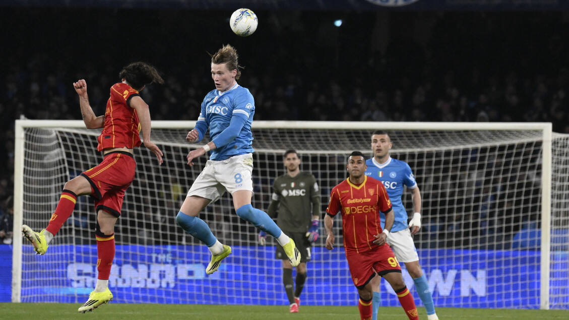 Serie A: Napoli-Lecce 2-1