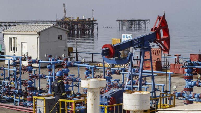 88712cadf405410685d7f3ee4da01191