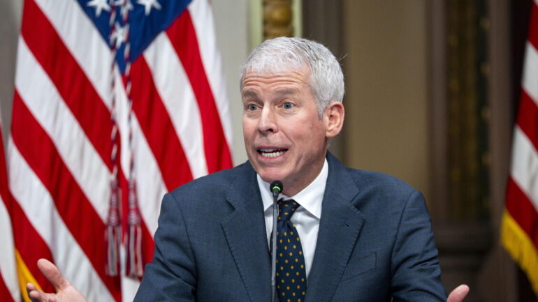 990216a62b5a83fd3449ddc71df86587