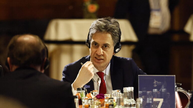 a01d5f2fac9dae353ff61ca1b23acd6f