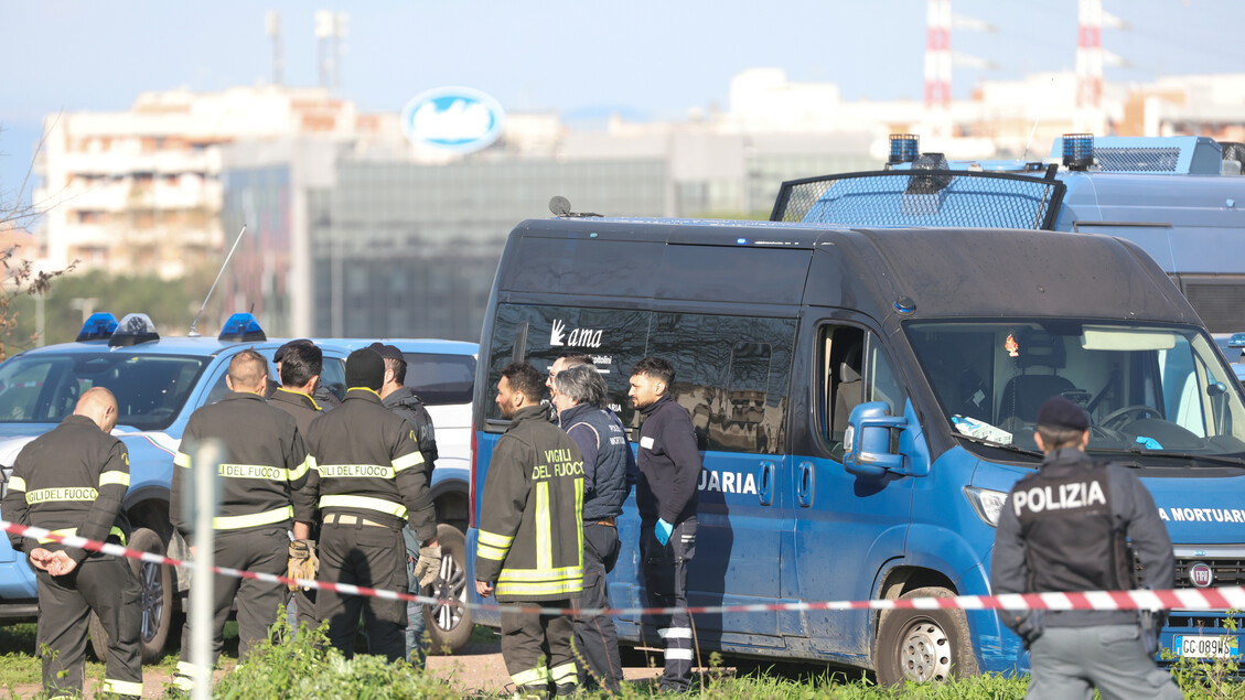 efb1464d2445f070146559368725cca0