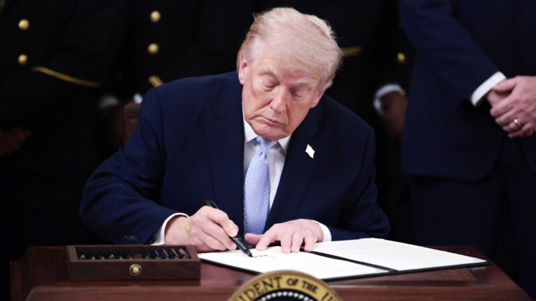 fd8978005d94f350625422804f1c4437