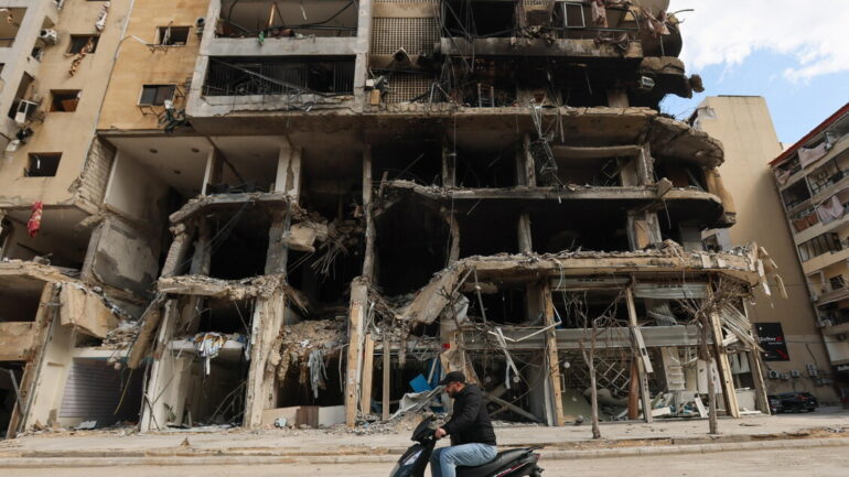 0653d054addb44f87d059a9514b672e4