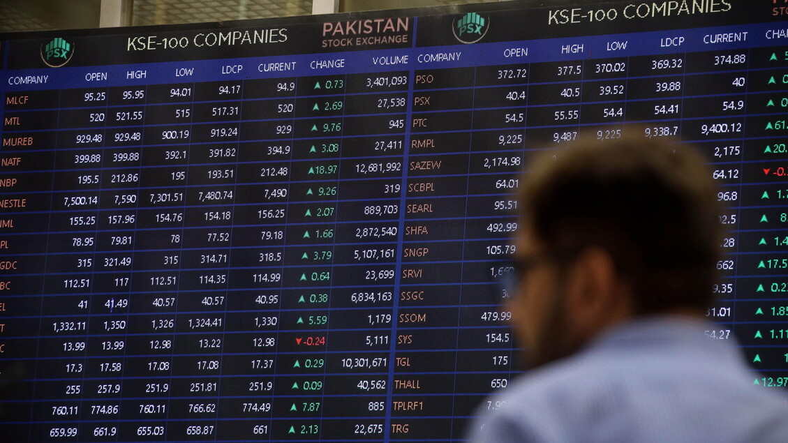 Borsa: l’Europa chiude in calo, lo stallo pesa sui listini