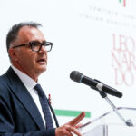 2c27ad38f1b648d567fed04697e001d8