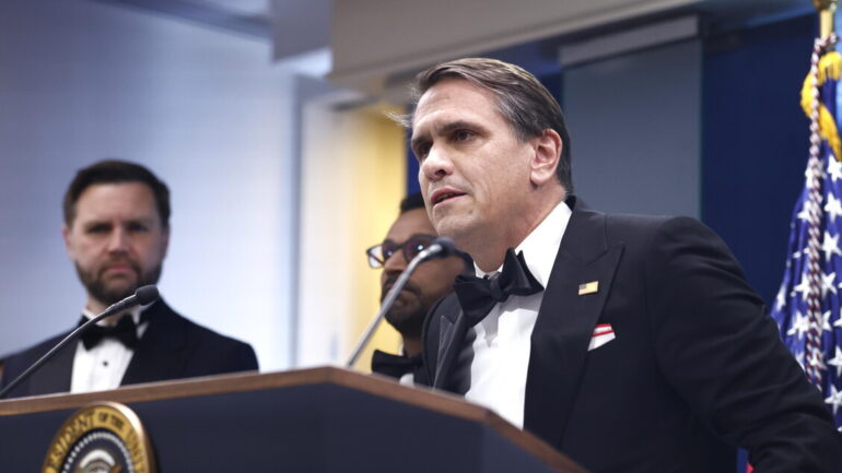 3354fe7308282063800222d3eaf82829