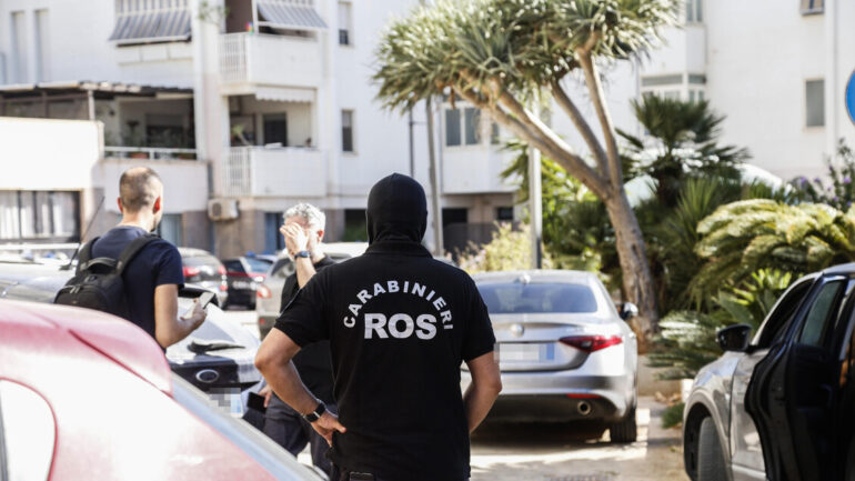 3b902cb70df370c4be9320cd1da1d439