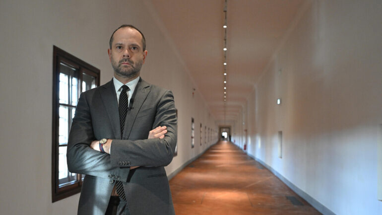 5e638fbf0792b2a39e292a6d8f76bd1d