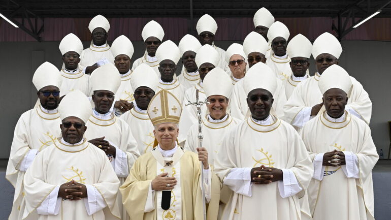 6137c81eca6bb647e462196e6af5db9b