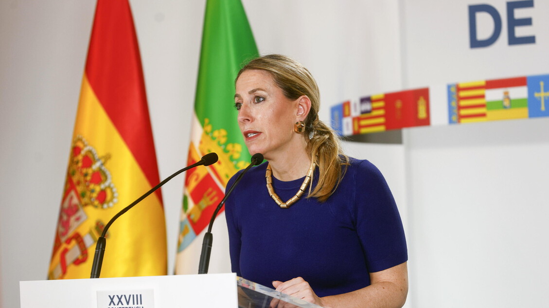 Guardiola eletta governatrice in Estremadura dopo l’accordo con Vox