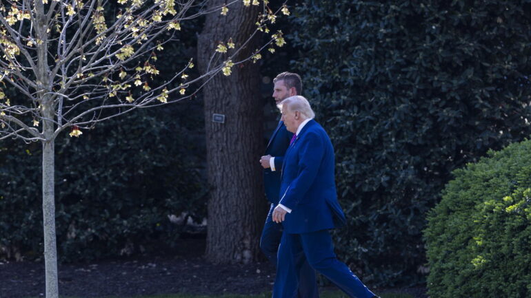 c22949e97a4bfcee2f12b5a782883940