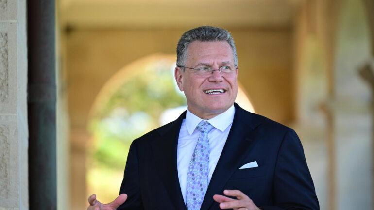 e309075a2f354dd59ff44999bed4681b