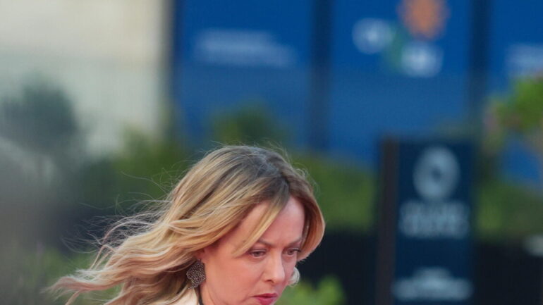 ef3ea57982610358a8fce4e0250c91e7