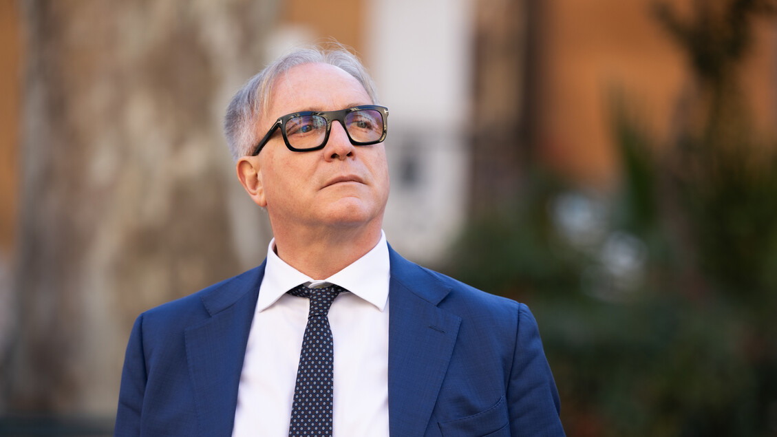 La Stampa cambia proprietà, la Sae completa l’acquisto