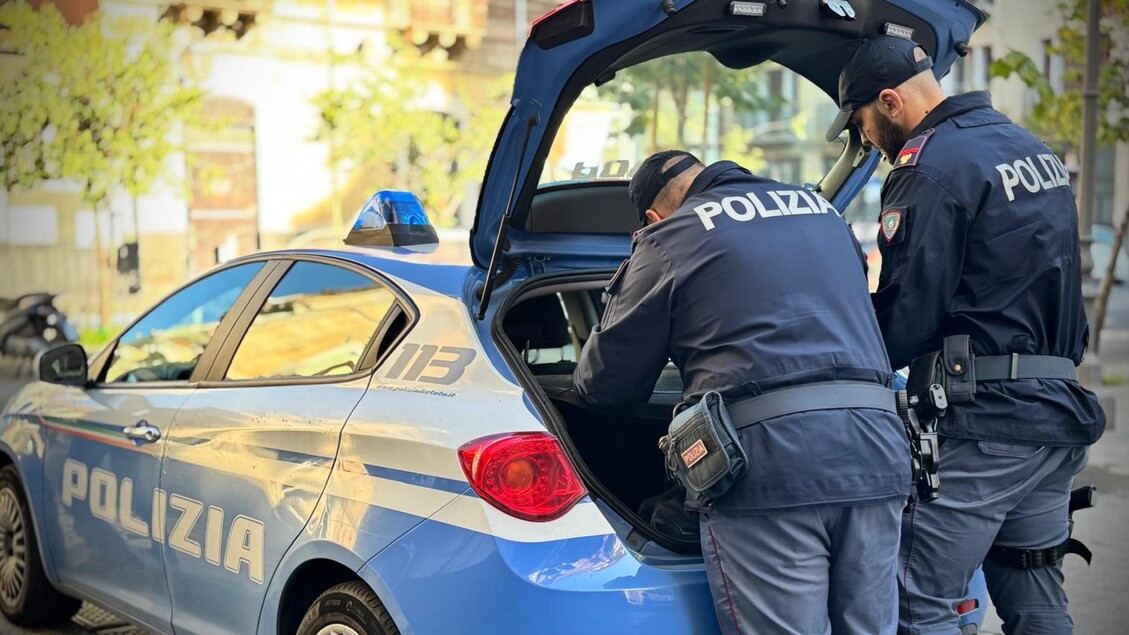 Schiacciato da un muletto in un’azienda di logistica, morto operaio