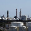 Il petrolio chiude a New York in brusca frenata, a -6,96%