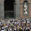 Il Papa da Napoli, non c’è pace senza giustizia