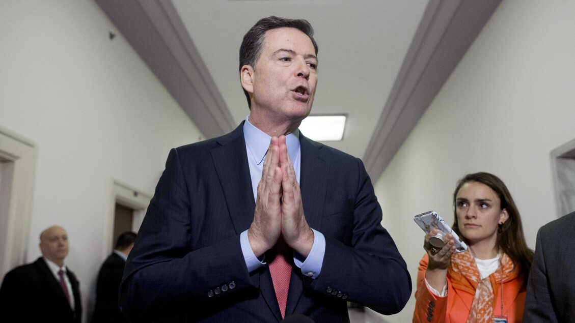 L’ex direttore dell’Fbi James Comey andrà a processo il 15 luglio