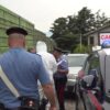 Investe e uccide un uomo dopo una lite per una ragazza, arrestato