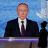 Putin, ‘in Ucraina avanziamo, ma siamo pronti ad una soluzione pacifica’