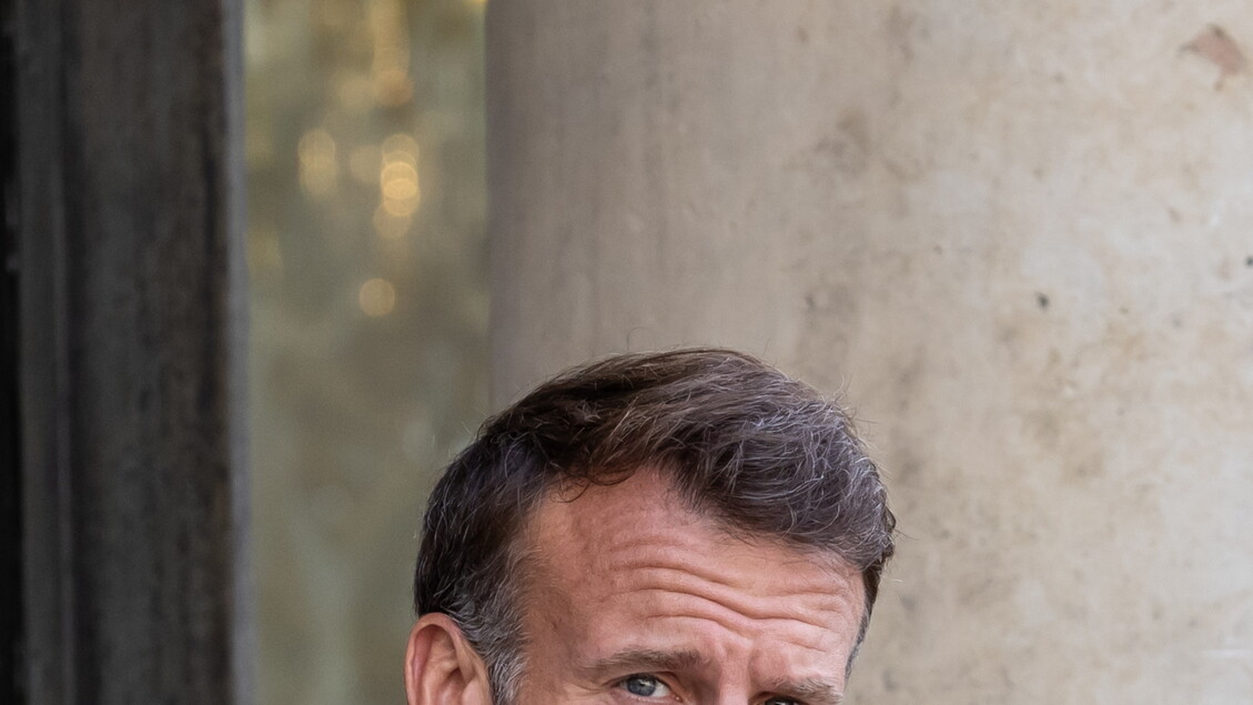 Fonti Eliseo, Macron riceverà Trump a Versailles il 17 giugno