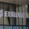 Borsa: Europa a due velocità, future Usa positivi, Milano +0,3%
