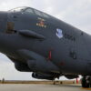 ‘B-52 precipitato poco dopo il decollo alla base di Edwards, in California’