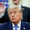 Trump, ‘l’Iran ha lanciato 4 droni contro navi ad Hormuz’