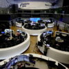 Borsa: l’Europa chiude in ordine sparso, si guarda a Medio Oriente