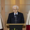 Mattarella nella Giornata mondiale del Rifugiato, opporre la forza della pace